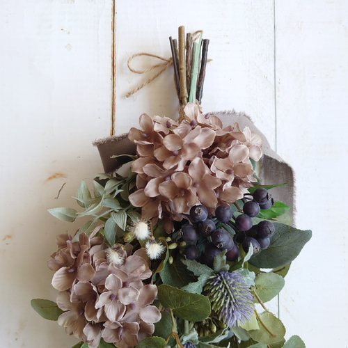 Creema限定 あじさいとユーカリのスワッグ アンティーク スワッグ ERBA