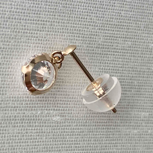 10金【ジルコニア一粒ピアス】イエローゴールド K10刻印入 ペア 日本製