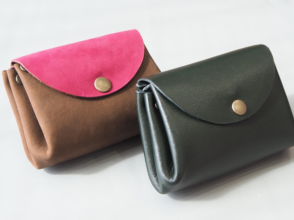 新品☆コーチ☆オンライン限定☆小銭入れ付☆アコーディオンカードケース☆お財布にも 新品☆コーチ☆オンライン限定☆小銭入れ付☆アコーディオン