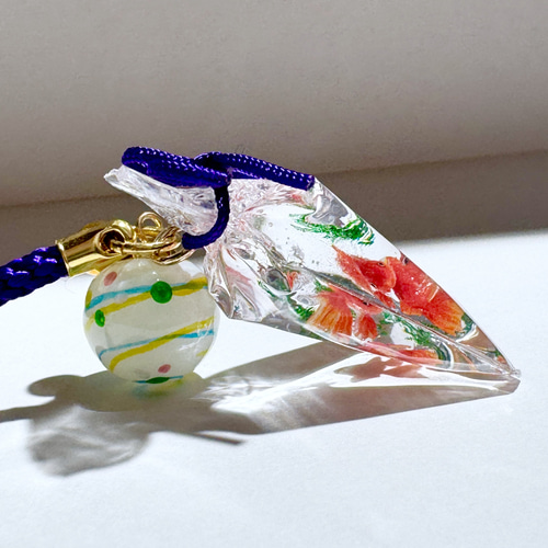 帯飾り 「金魚切子」 根付 ストラップ キーホルダー 再販】硝子の金魚