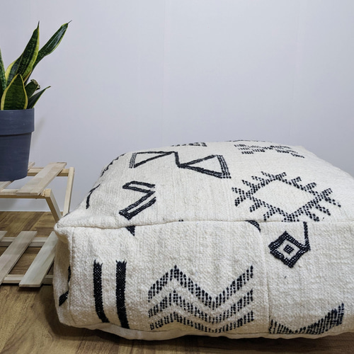 モロッコ クッションカバー 伝統的なプフ