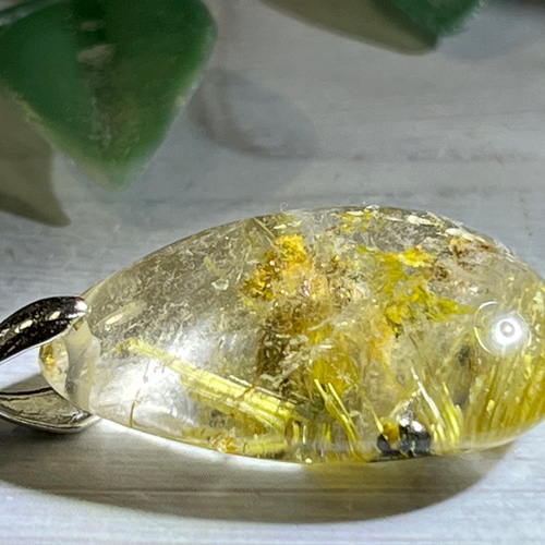 タイチン✨ ゴールド ルチルクォーツ ペンダントトップ 原石 天然石 
