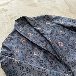 大島紬のローブカーディガン　スプリングコート　青花　着物リメイク 5枚目の画像