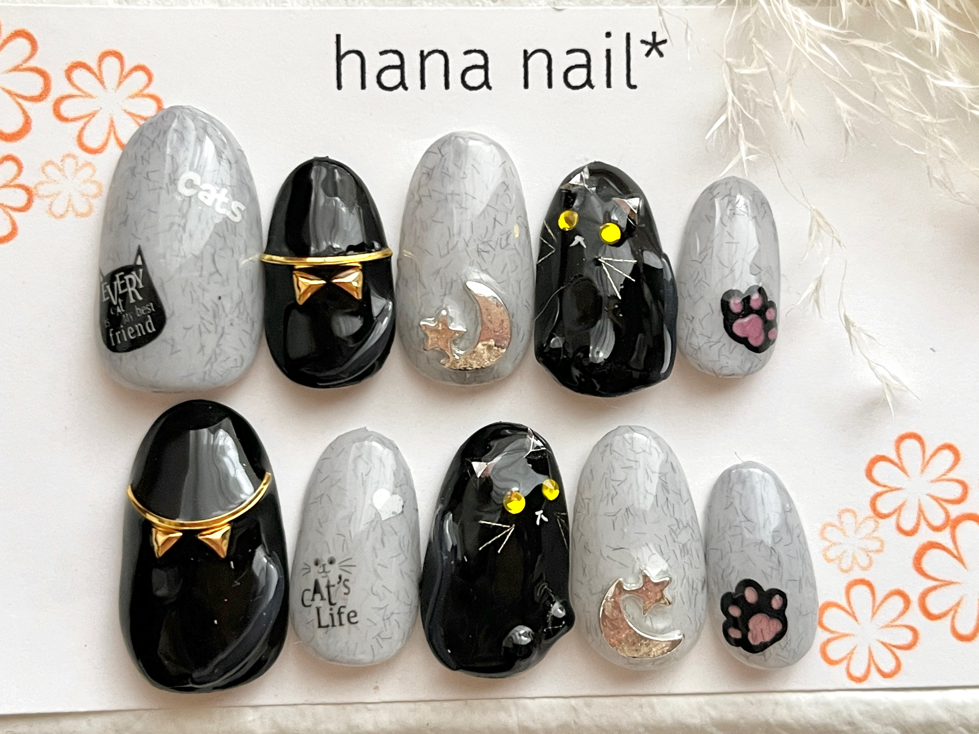 ネコちゃん専用ネイルチップ オーダー品です♡ 可愛いサビ猫ちゃんのデザインです