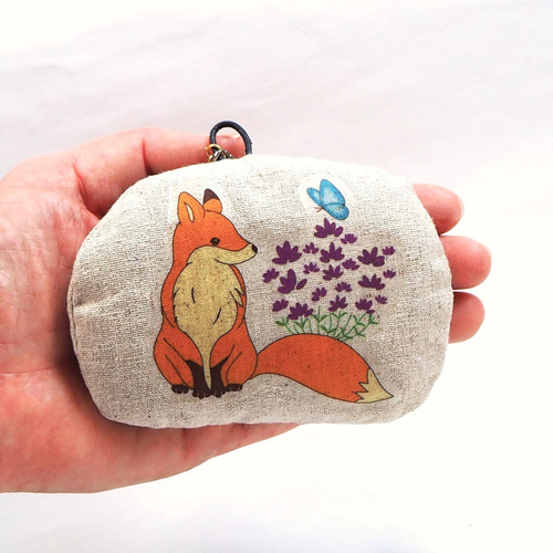 犬の刺繍入りラベンダーサシェ
