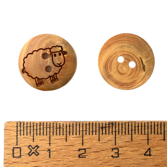 ドイツ ウッドボタン18mm ファニーシープ JK B-2915 羊 ひつじ 子羊　木製ボタン 3枚目の画像