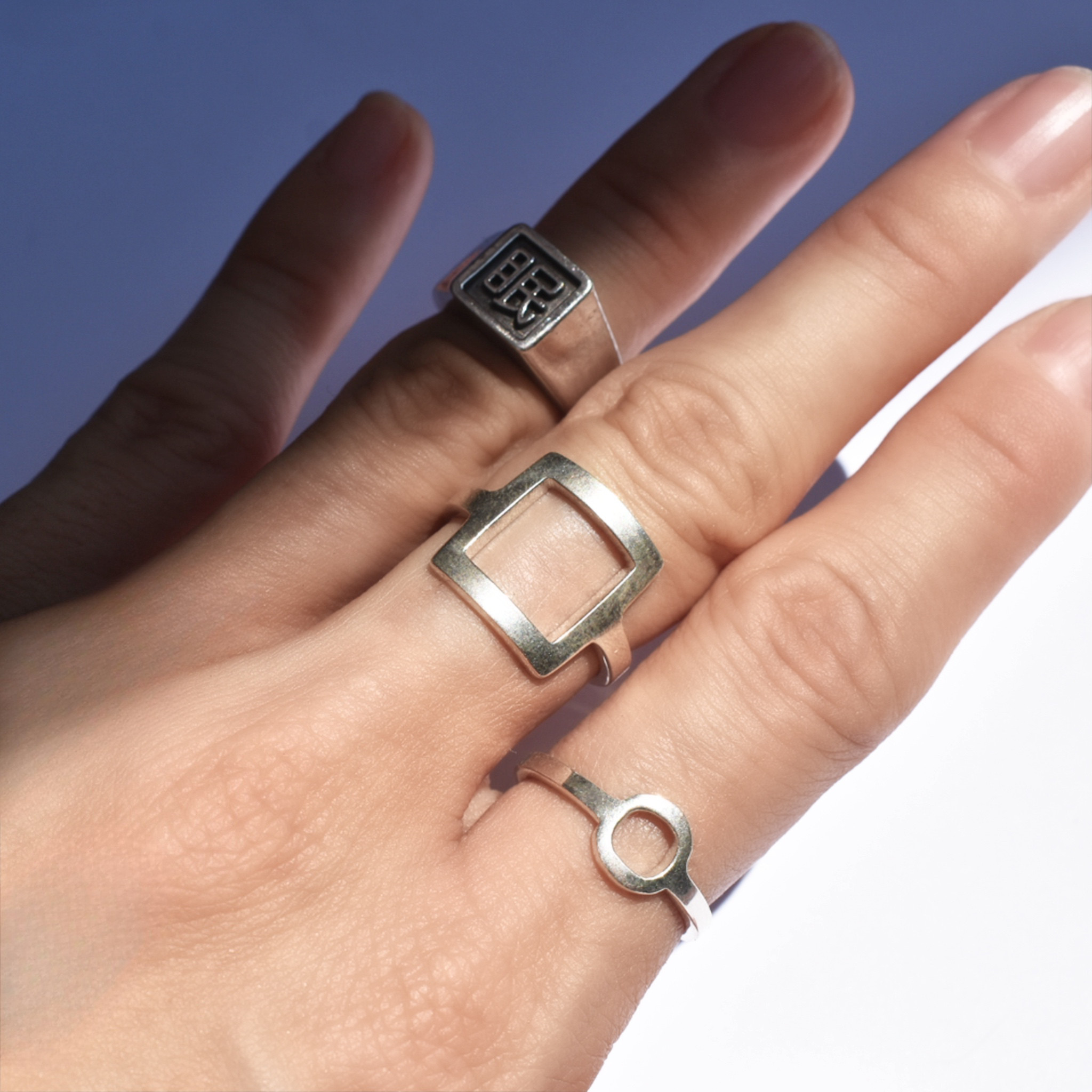 シンボルリング 四角形 (中)