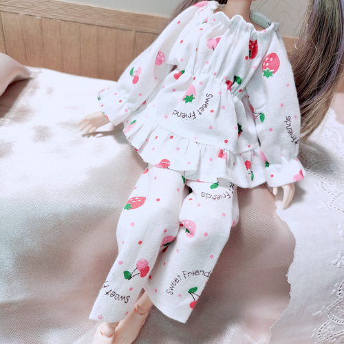 パジャマ上下セット さくらんぼ柄 チェリー リカちゃん 服 ホワイト 白