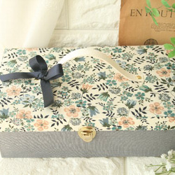 リバティ生地使用 ドールクローゼット おもちゃ・人形 セラピストさ