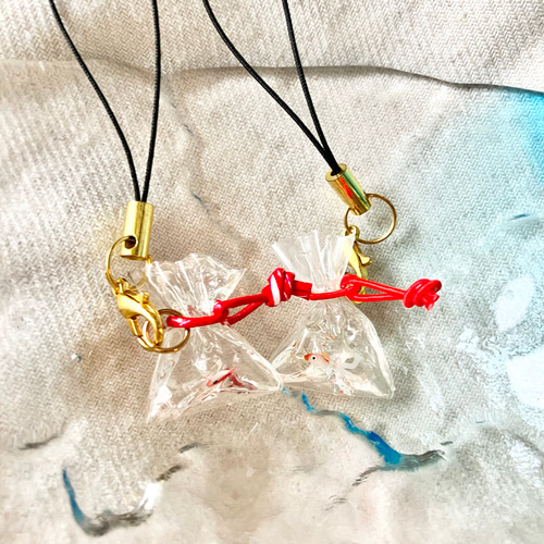 小さな金魚ちゃんが泳ぐ金魚すくいストラップ 携帯ストラップ エラクロ 