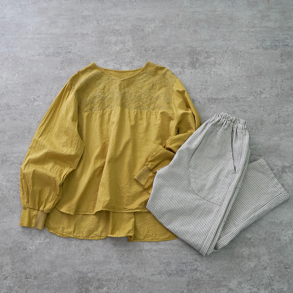 【福袋】刺繡上衣/黃色+單刺子沙魯爾褲/本色 第2張的照片