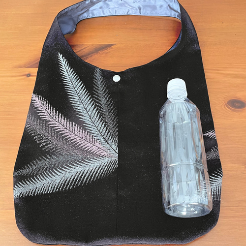 着物リメイク ショルダーバッグ〜黒系 トートバッグ 慶 Kei 通販