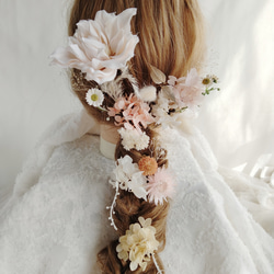 白い小さな小花とピンクのヘッドドレス　プリザーブドフラワー 　ドライフラワー　ヘアアクセサリー　ヘッドパーツ　 白無垢　 6枚目の画像