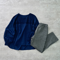 【福袋】刺繡上衣/海軍藍+單刺子條紋沙魯埃爾褲/灰色 第2張的照片