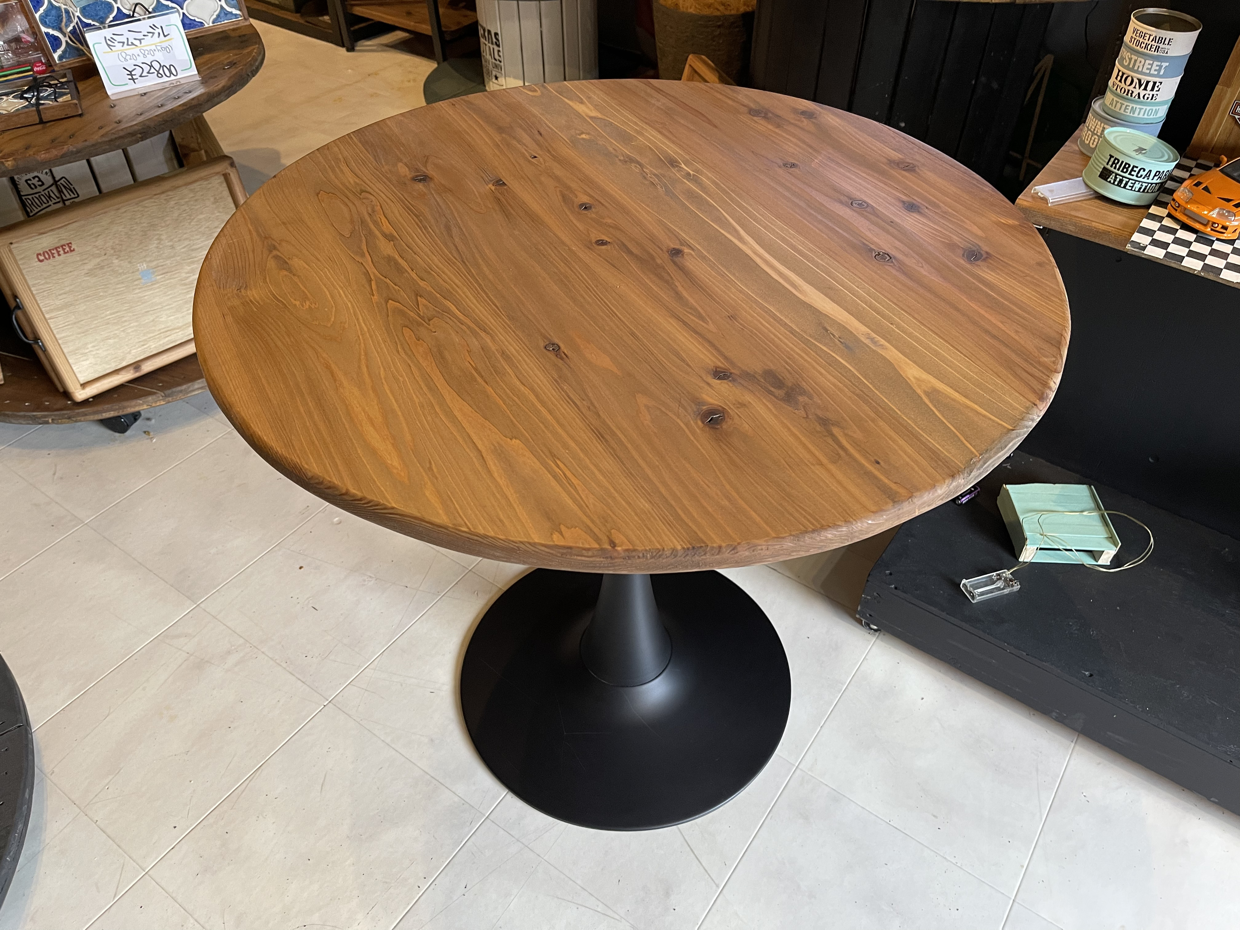 在庫あり 即納 Hotaru 丸テーブル 机 リビング ダーク アイアン