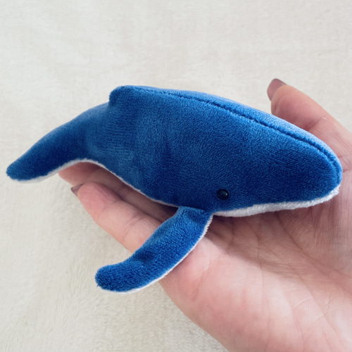 ⭐︎受注制作⭐︎手乗りザトウクジラさん ぬいぐるみ マスコット