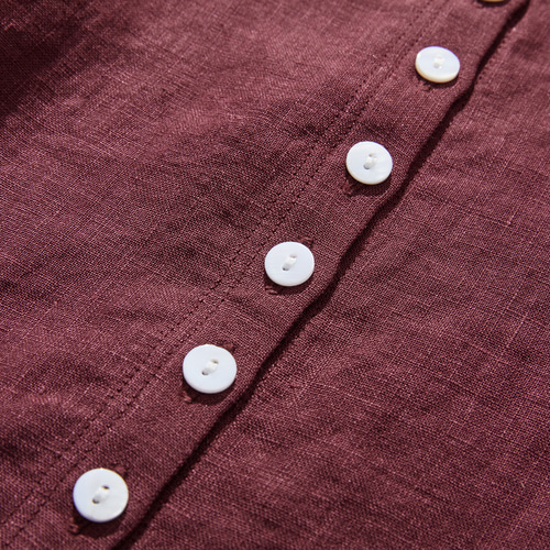 毎日のコーデに取り入れやすいリネン100％ ノーカラー