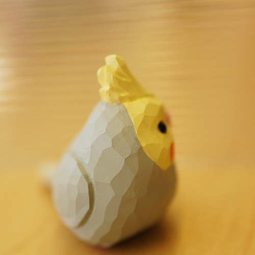 愛い 木彫りの オカメインコ 置物 ギフト プレゼント ギフトラッピング