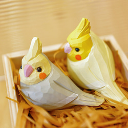 愛い 木彫りの オカメインコ 置物 ギフト プレゼント ギフトラッピング