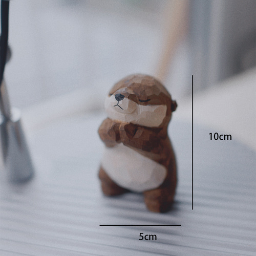 愛い 木彫りの カワウソ匹 置物 ギフト プレゼント ギフトラッピング