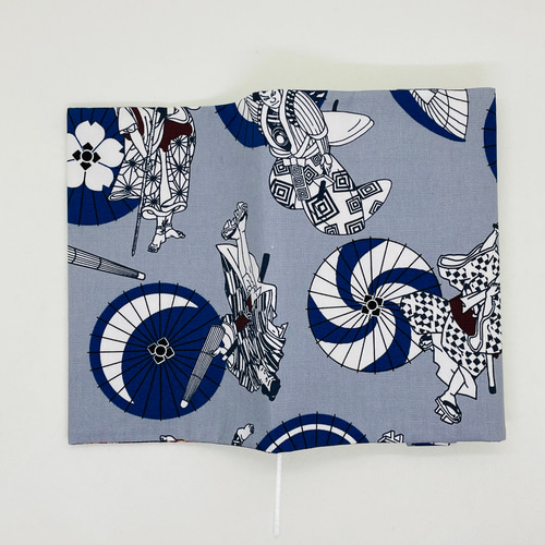 ブックカバー( ※新書版 ブックカバー moemeg535 通販 17411877｜Creema