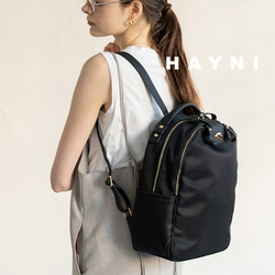 pleathure リュック　革　ゴールド　金　ブラック　モード　アクセント pleathure リュック 革 ゴールド 金 ブラック モード アクセント 2025