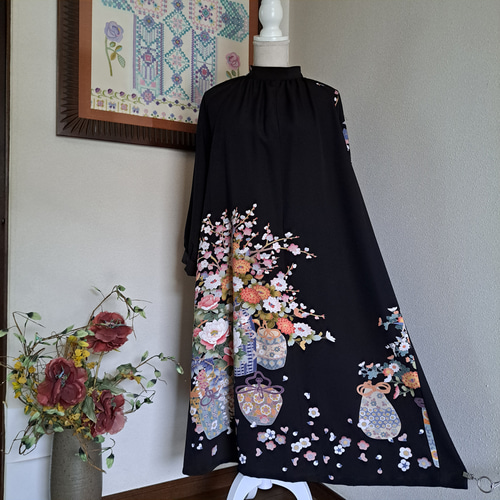 ☆ 着物リメイク/黒留袖/ラグランスリーブ/ハイネックワンピ―ス/一点物  