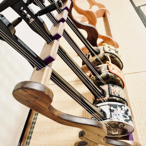 限定1台】手作り木工 木製三線スタンド （オイル仕上げ） 4丁掛け