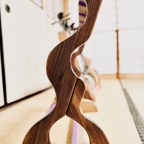 限定1台】手作り木工 木製三線スタンド （オイル仕上げ） 4丁掛け