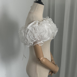 送料無料！取り外しオフショルダー オーガンジー  編み上げ  ラッフルフリル  花嫁/ウェディングドレス  色直し 6枚目の画像