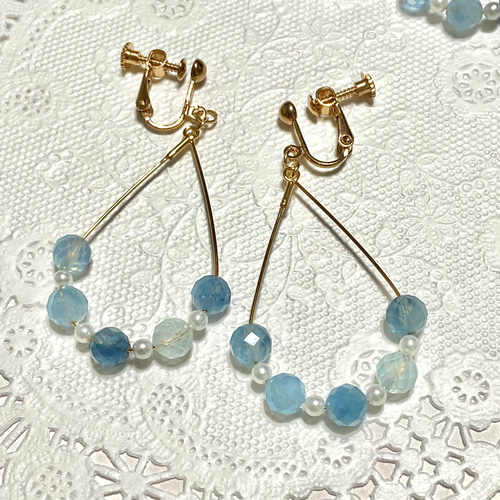 海のしずく☆ 天然石 アクアマリン パール ワイヤーフープイヤリング  