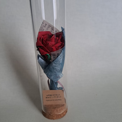 薔薇の小瓶 5枚目の画像