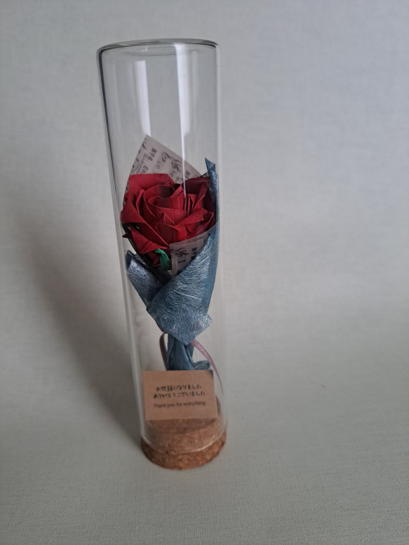 薔薇の小瓶 5枚目の画像