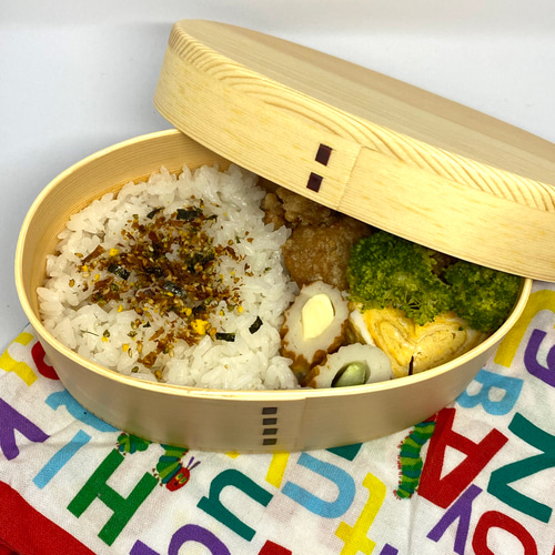 NEW】曲げわっぱ弁当箱 700ml 弁当箱・ランチボックス 島安汎 NEW】曲げわっぱ弁当箱 700ml 弁当箱・ランチボックス 島安汎