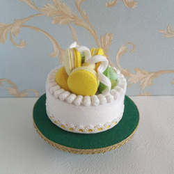 フェルト・刺繍のティーセット＆ケーキ　緑にミモザ　インテリア　飾り　置物　小物 13枚目の画像