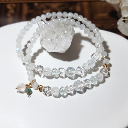 Bouquet Bracelet [エンジェルラダークォーツ×スノーアイリスクォーツ 