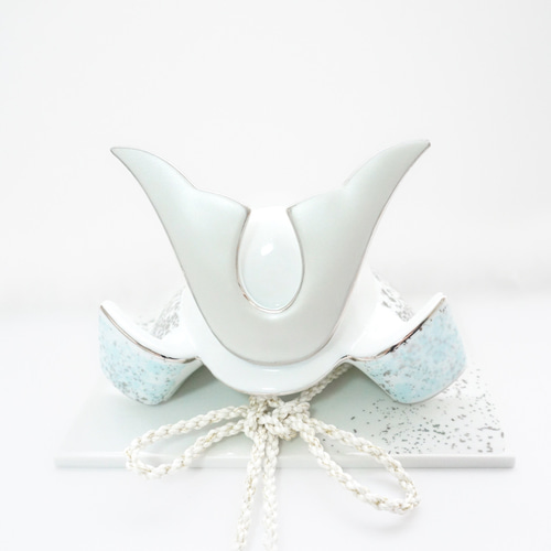 世界で一つだけ陶器の美しい兜飾り〜端午の節句〜名入れ 新作 五