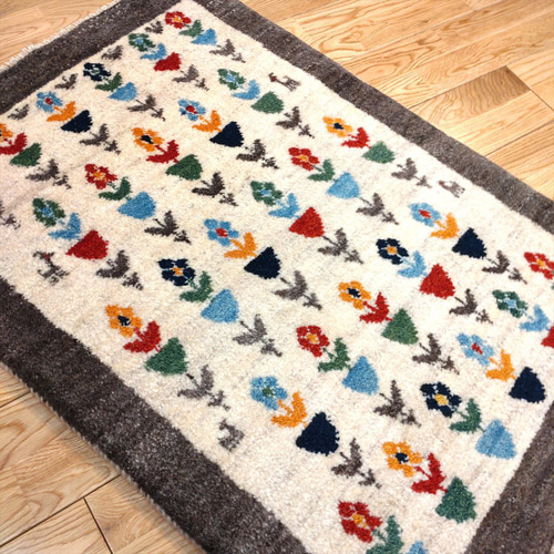 新規入荷】ペルシャ ギャッベ 玄関マット 94x66cm 花 グレー