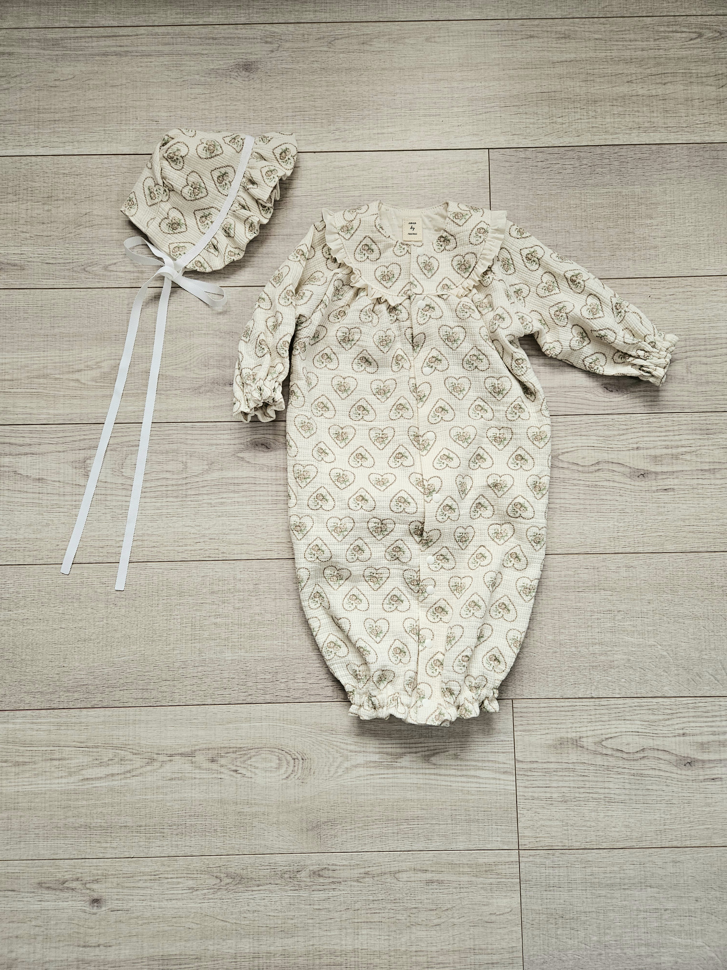 ハートフラワーブラウン ぽこぽこダブルガーゼ 長袖2wayオール