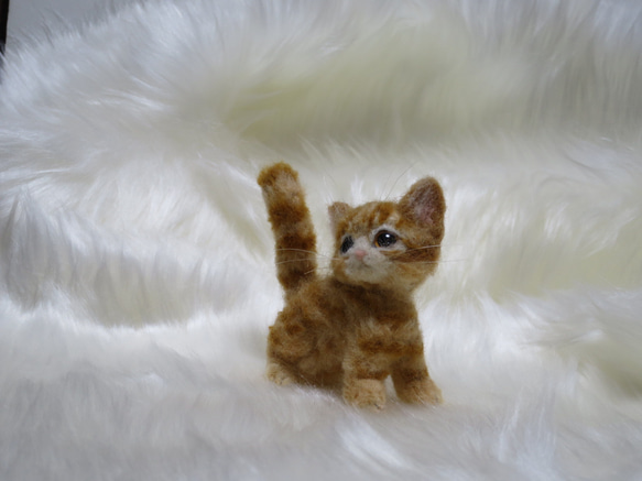 羊毛フェルト  猫  茶トラ  小猫  置物　 4枚目の画像
