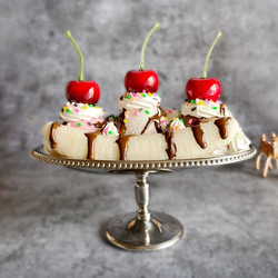 苺とブルーベリーのガトーショコラ　ピルケース　フェイクスイーツ 10枚目の画像