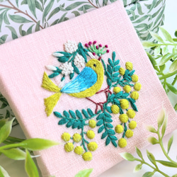 ことりと草花の刺繍パネル【Botanical】 3枚目の画像