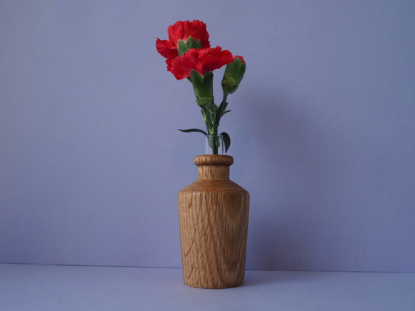 一輪挿し　花瓶　木製花瓶　ナラの木 2枚目の画像