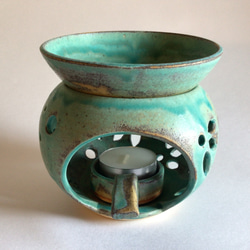 花紋　緑と黒模様の茶香炉（陶器、トルコ釉使用） 1枚目の画像