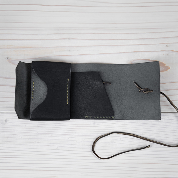 【cogatta（C）ヴォーノオイル：ブラック】／小型財布・小さい財布・ミニ財布・コンパクト・ウォレット・栃木レザー 3枚目の画像