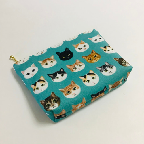 ファスナーポーチ 14cm ミニポーチ 猫たち デジタルプリント ポーチ こ