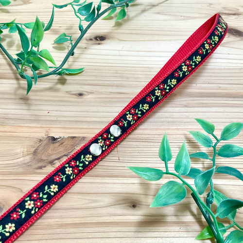 犬 首輪・リードセット チロリアン リトルフラワー レッド ブラック