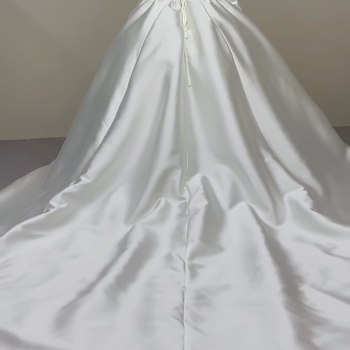 優雅！オフホワイト 編み上げ 韓国風ウェディングドレス オフ