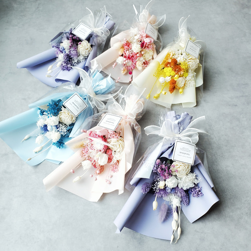 特集掲載】母の日❤【Sサイズ】4色から選べるプリザーブド 特集掲載】母の日❤【Sサイズ】4色から選べるプリザーブド