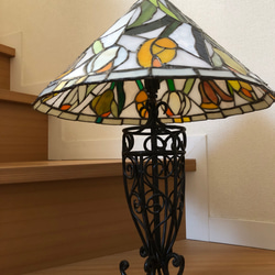 ♥ステンドグラスランプ♥花柄 ランプ♥テーブルスタンダード♥ステンドグラス ステンドグラス花模様のランプ（ミニフラワー） (LP-09